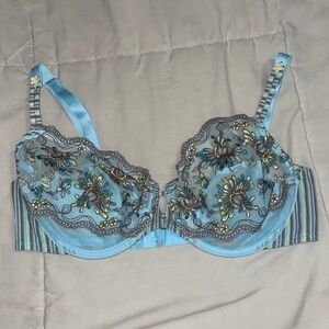 Beautiful floral lace Lejaby bra